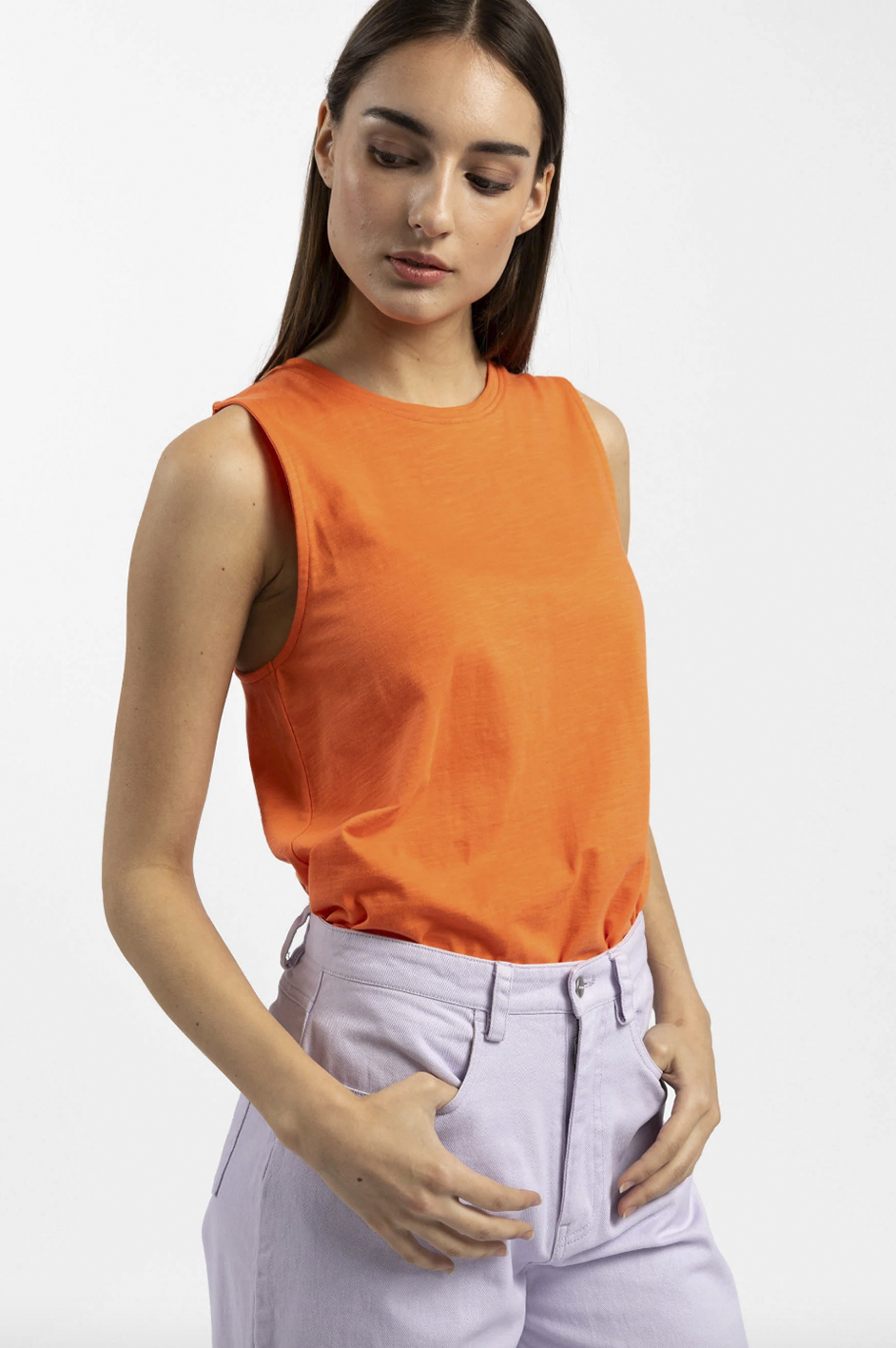 camiseta_naranja1